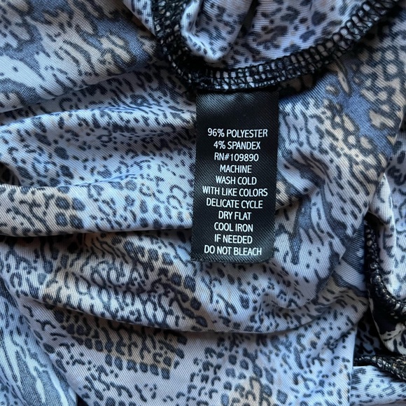 Snake Print Double Slit - Picture 6 of 6